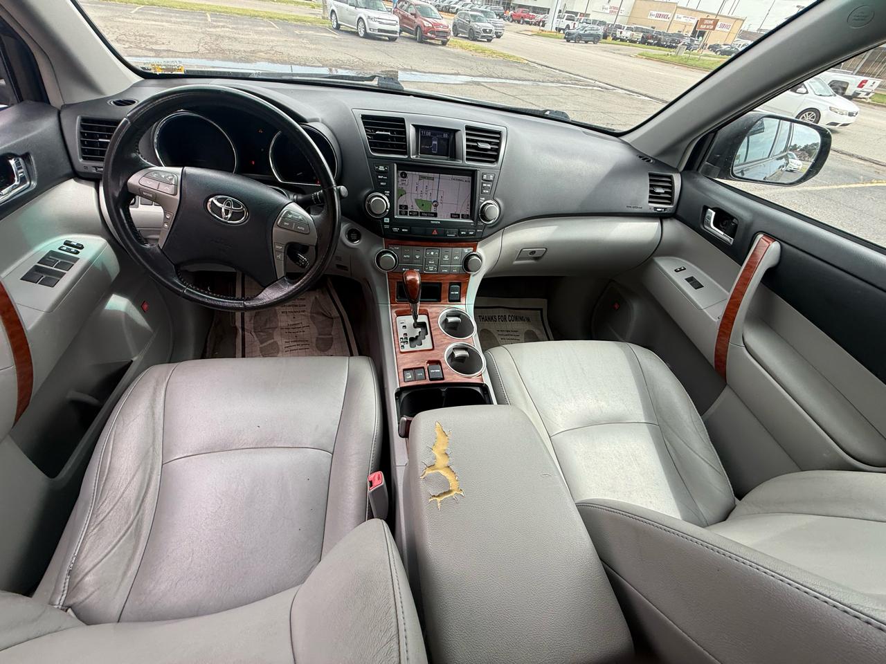 Toyota Highlander Limited 4WD 2010