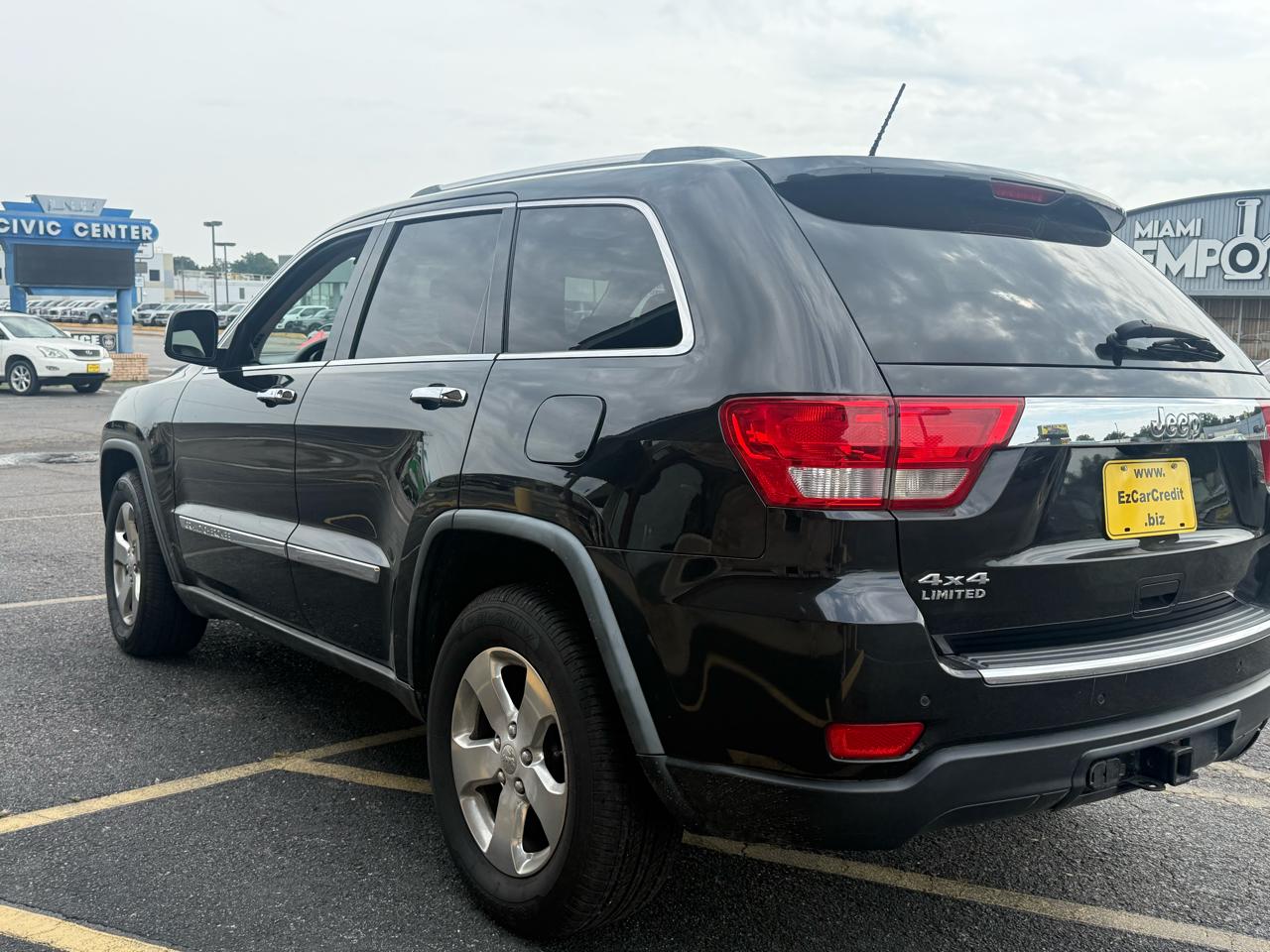Jeep Grand Cherokee Limited 4WD 2011