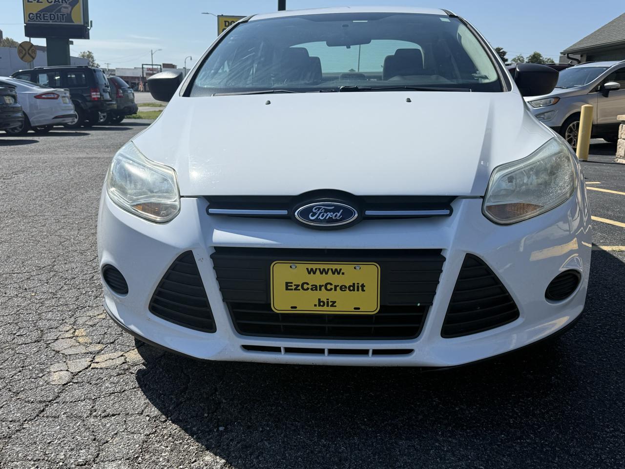 Ford Focus S Sedan 2013