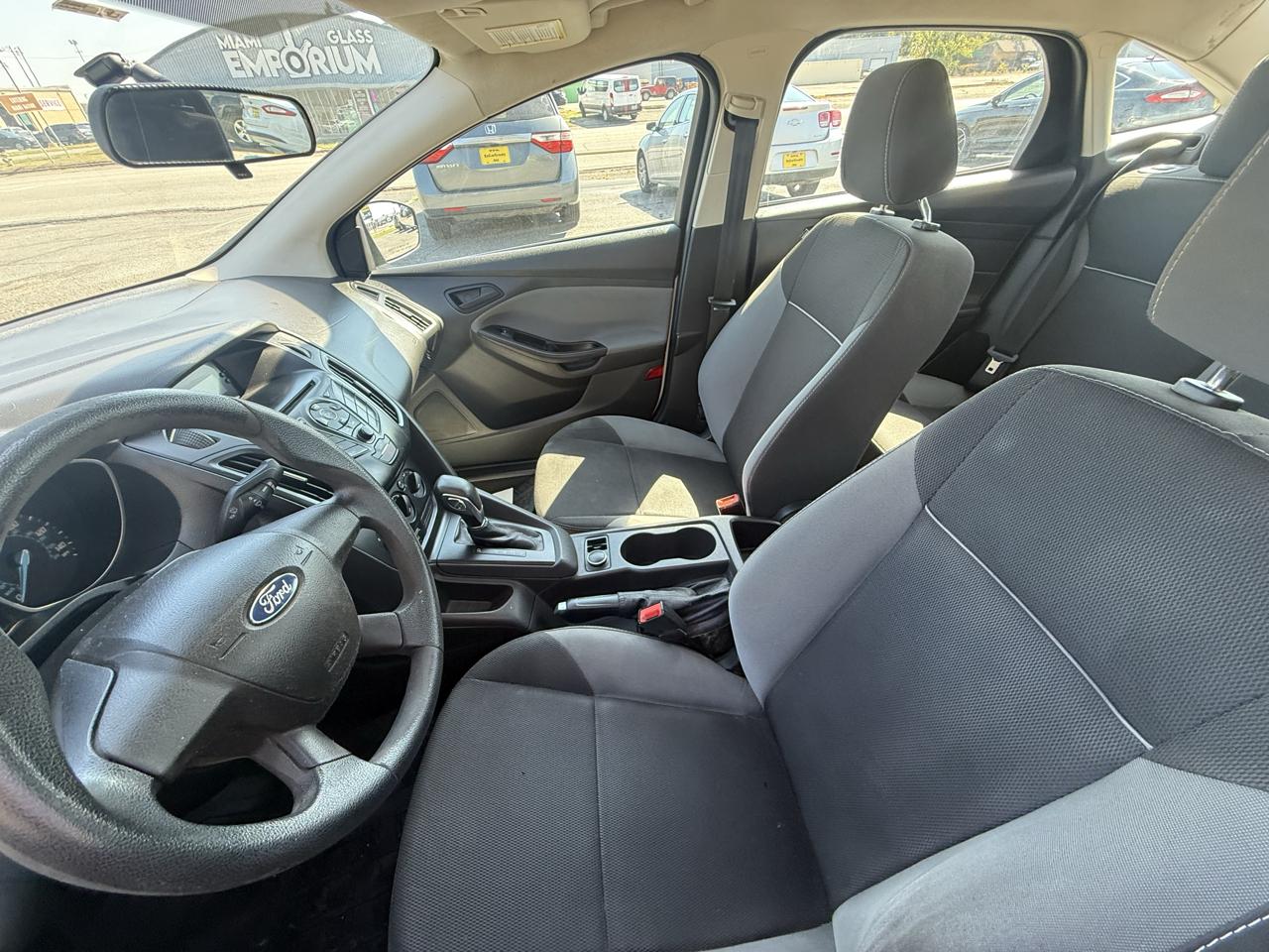 Ford Focus S Sedan 2013