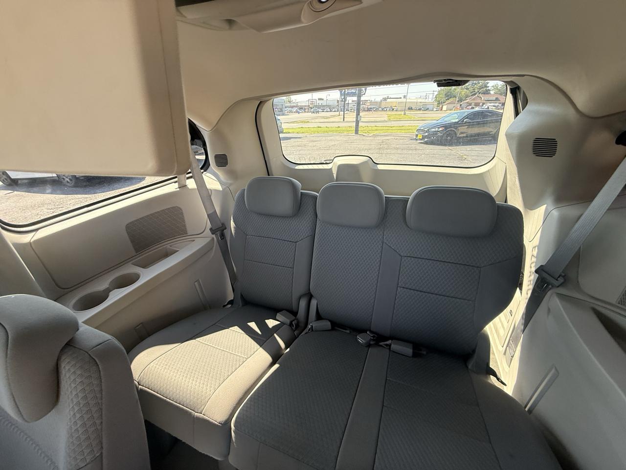 Chrysler Town & Country Touring 2010