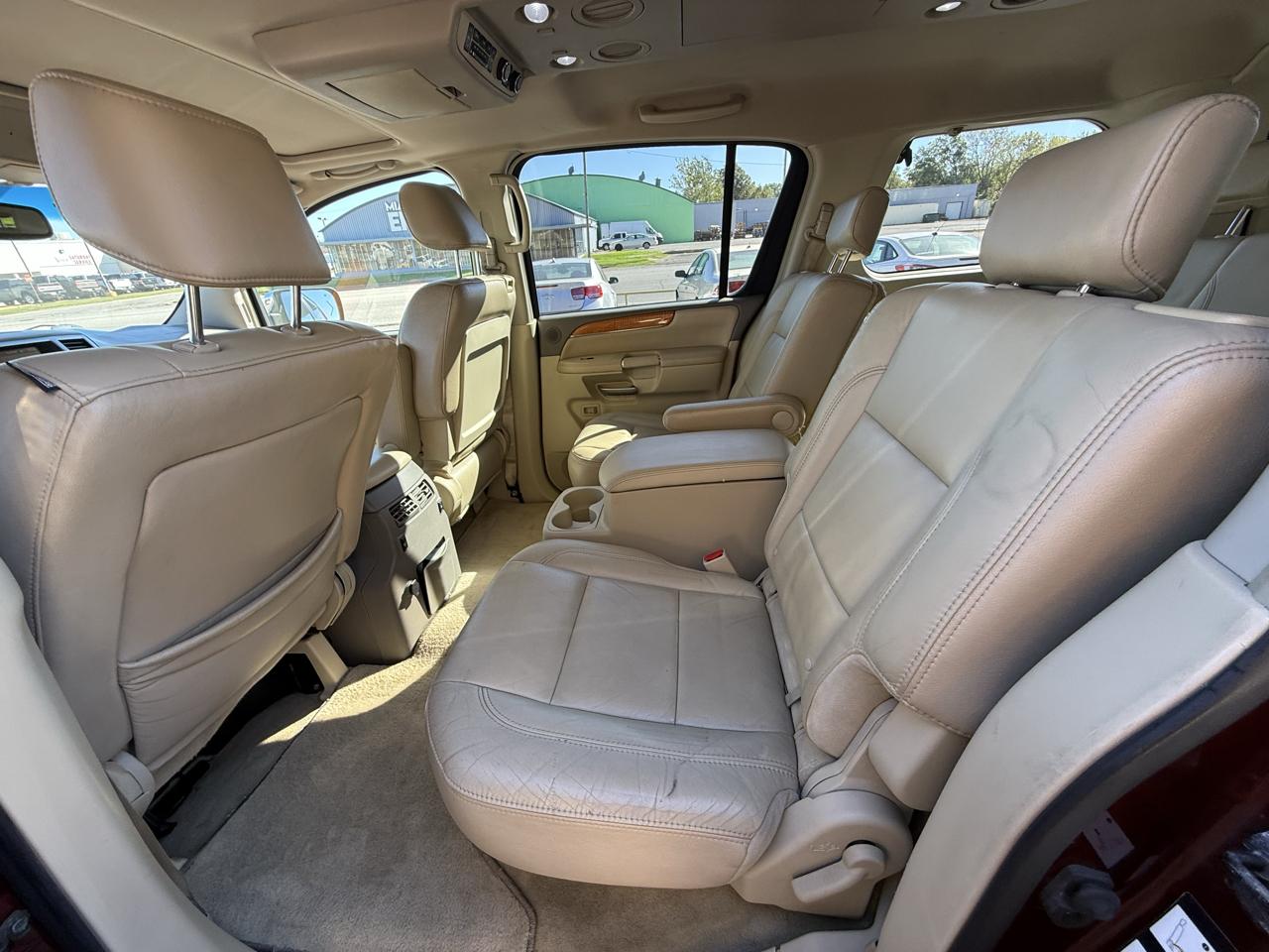 Infiniti QX56 AWD 2010