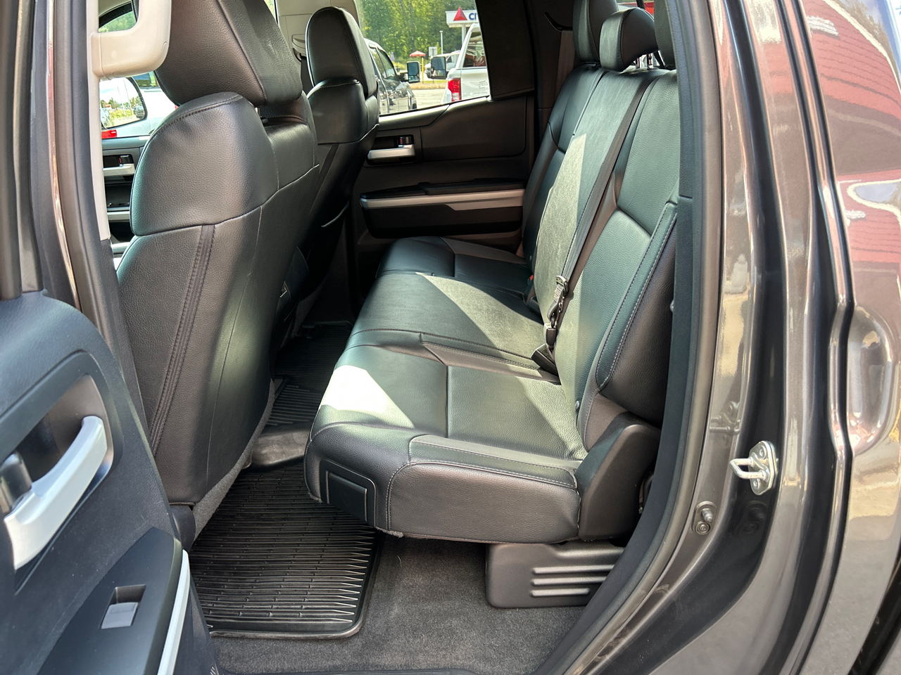 Toyota Tundra 4WD Limited Double Cab 6.5' Bed 5.7L (Natl) 2018 Toyota Tundra 4WD Limited Double Cab 6.5' Bed 5.7L (Natl) 2018