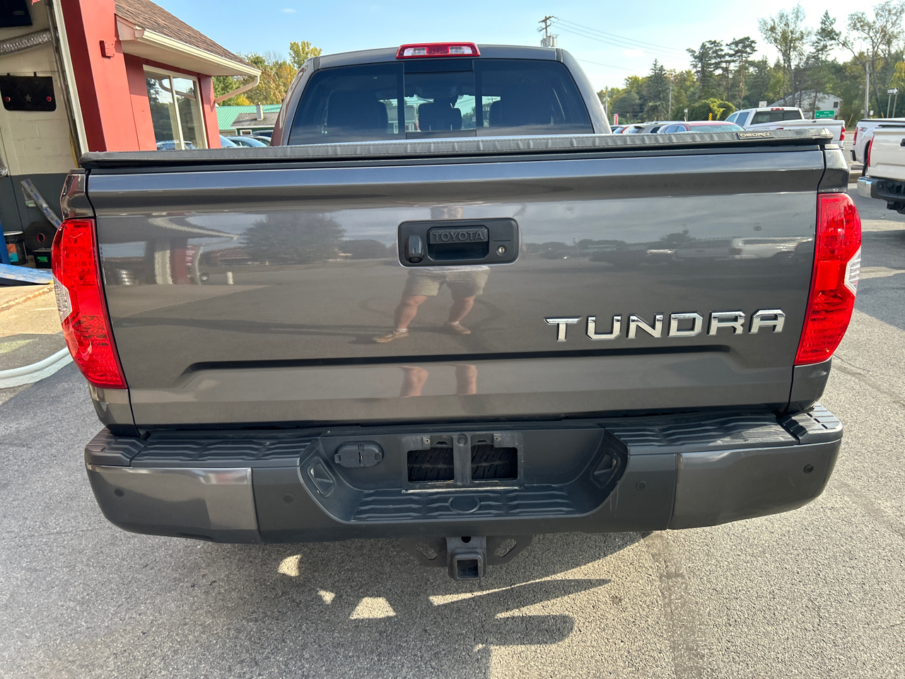 Toyota Tundra 4WD Limited Double Cab 6.5' Bed 5.7L (Natl) 2018 Toyota Tundra 4WD Limited Double Cab 6.5' Bed 5.7L (Natl) 2018
