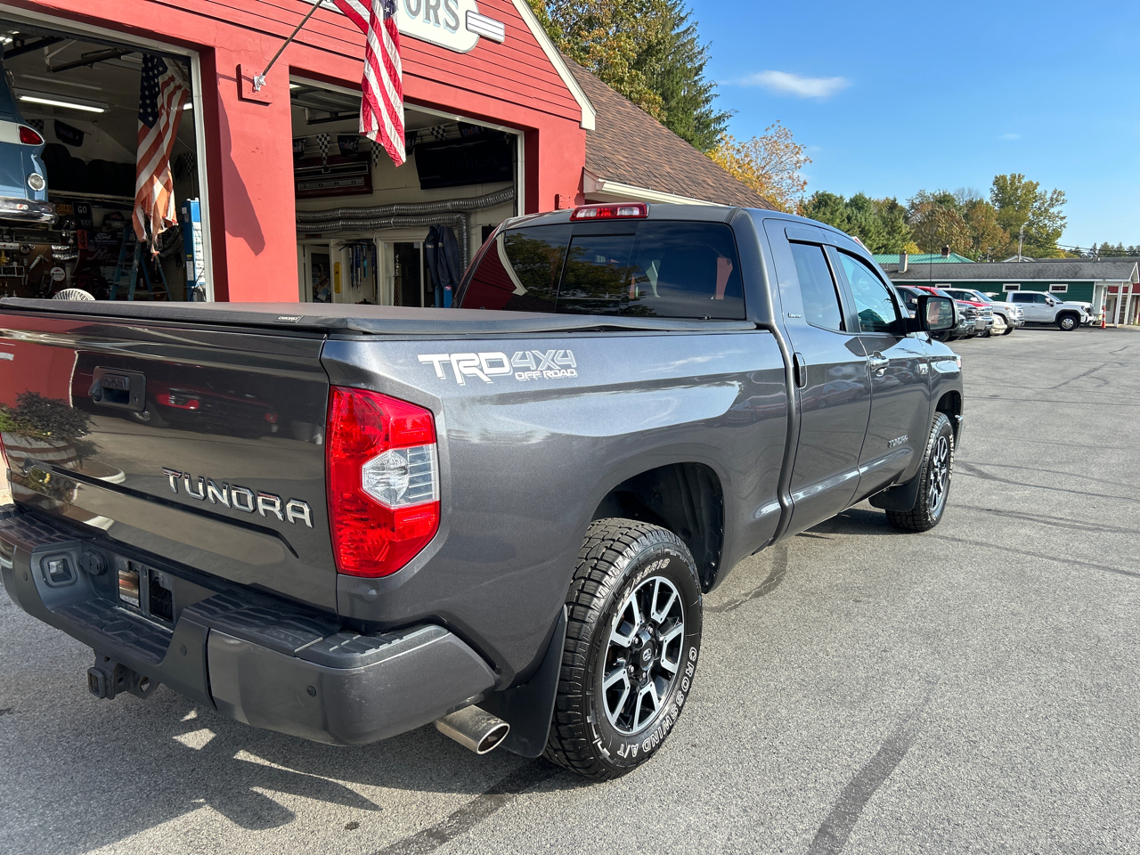 Toyota Tundra 4WD Limited Double Cab 6.5' Bed 5.7L (Natl) 2018 Toyota Tundra 4WD Limited Double Cab 6.5' Bed 5.7L (Natl) 2018