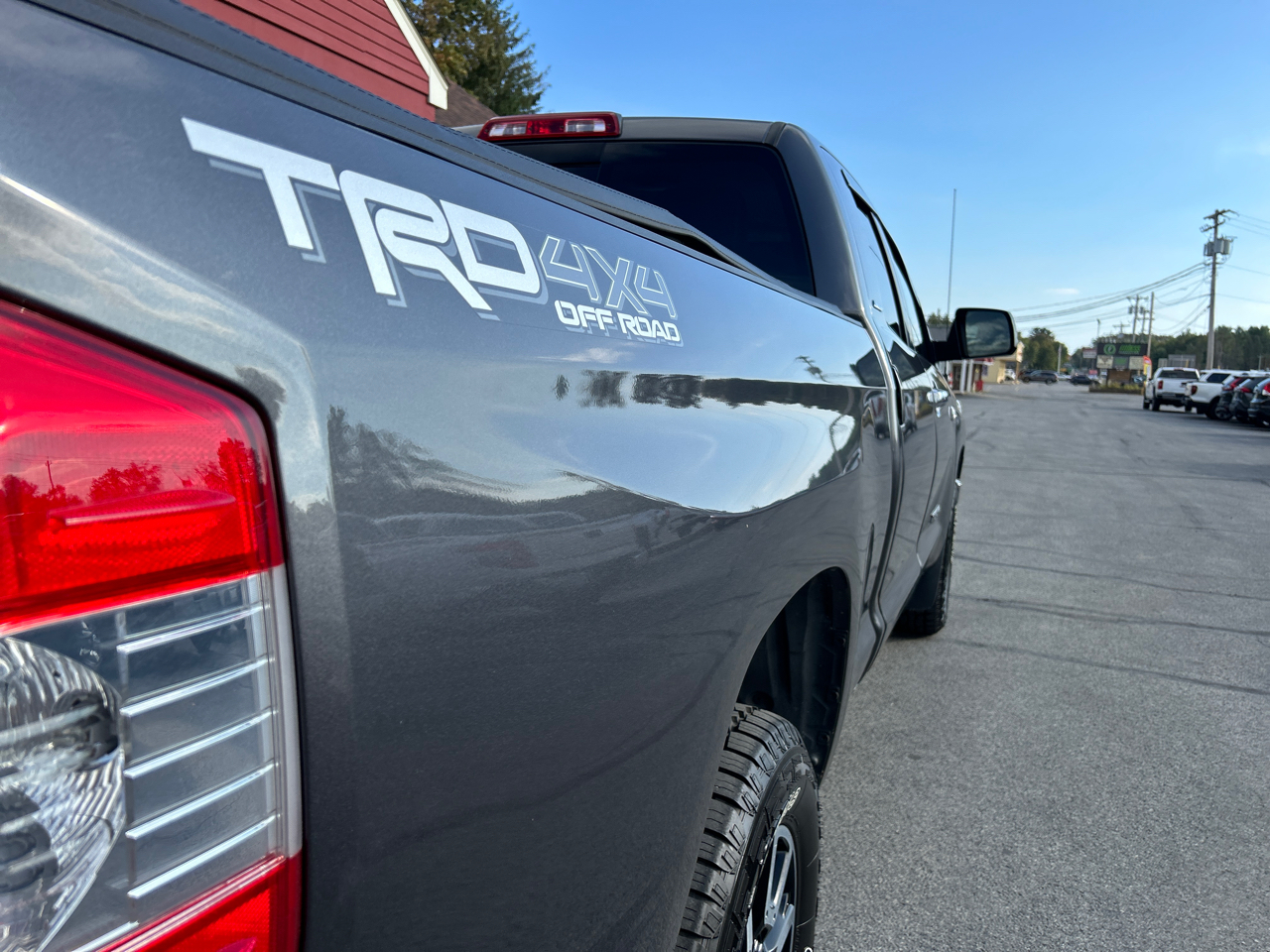Toyota Tundra 4WD Limited Double Cab 6.5' Bed 5.7L (Natl) 2018 Toyota Tundra 4WD Limited Double Cab 6.5' Bed 5.7L (Natl) 2018