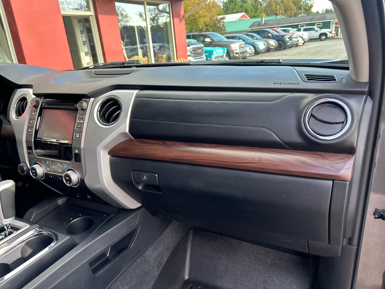 Toyota Tundra 4WD Limited Double Cab 6.5' Bed 5.7L (Natl) 2018 Toyota Tundra 4WD Limited Double Cab 6.5' Bed 5.7L (Natl) 2018