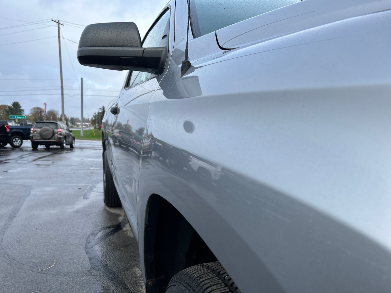 Toyota Tundra 4WD Truck Reg Cab LB 5.7L V8 6-Spd AT SR (Natl) 2014 Toyota Tundra 4WD Truck Reg Cab LB 5.7L V8 6-Spd AT SR (Natl) 2014