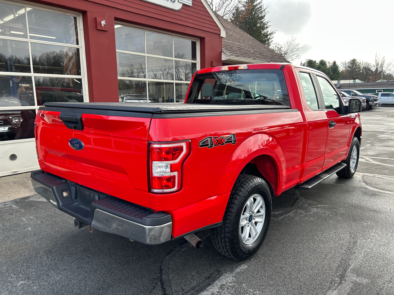 Ford F-150 4WD SuperCab 145" XL 2018 Ford F-150 4WD SuperCab 145" XL 2018