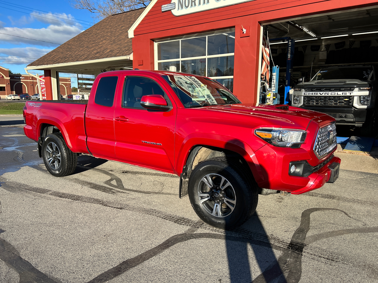 Toyota Tacoma 4WD Access Cab V6 AT TRD Sport (Natl) 2018 Toyota Tacoma 4WD Access Cab V6 AT TRD Sport (Natl) 2018