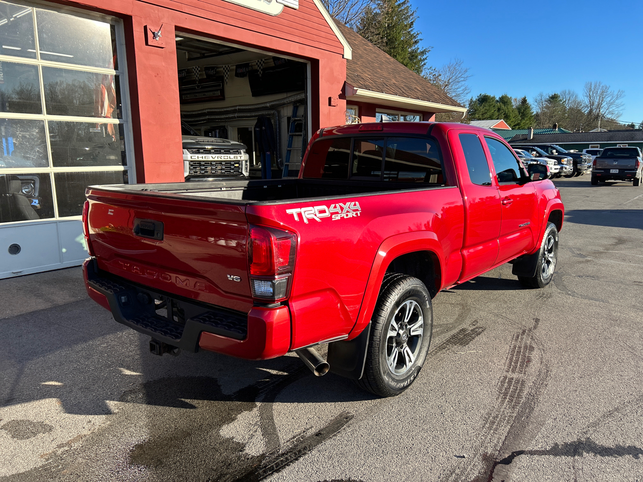 Toyota Tacoma 4WD Access Cab V6 AT TRD Sport (Natl) 2018 Toyota Tacoma 4WD Access Cab V6 AT TRD Sport (Natl) 2018