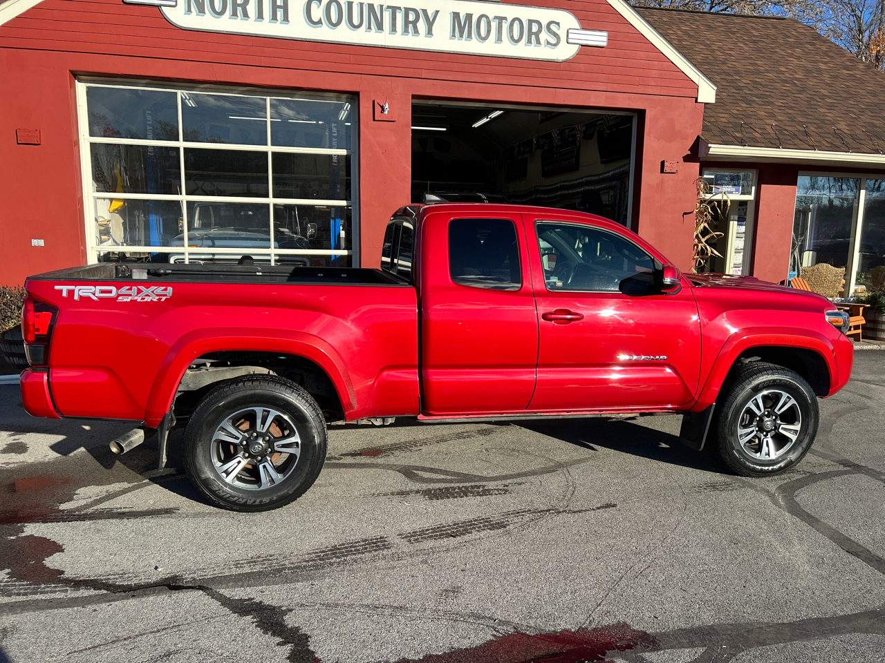 Toyota Tacoma 4WD Access Cab V6 AT TRD Sport (Natl) 2018 Toyota Tacoma 4WD Access Cab V6 AT TRD Sport (Natl) 2018