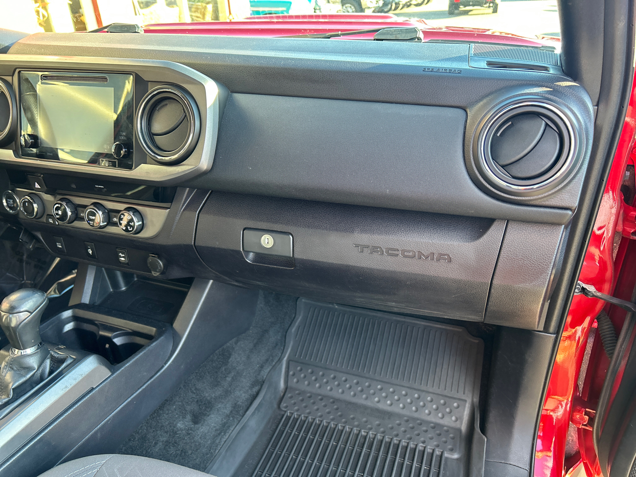 Toyota Tacoma 4WD Access Cab V6 AT TRD Sport (Natl) 2018 Toyota Tacoma 4WD Access Cab V6 AT TRD Sport (Natl) 2018