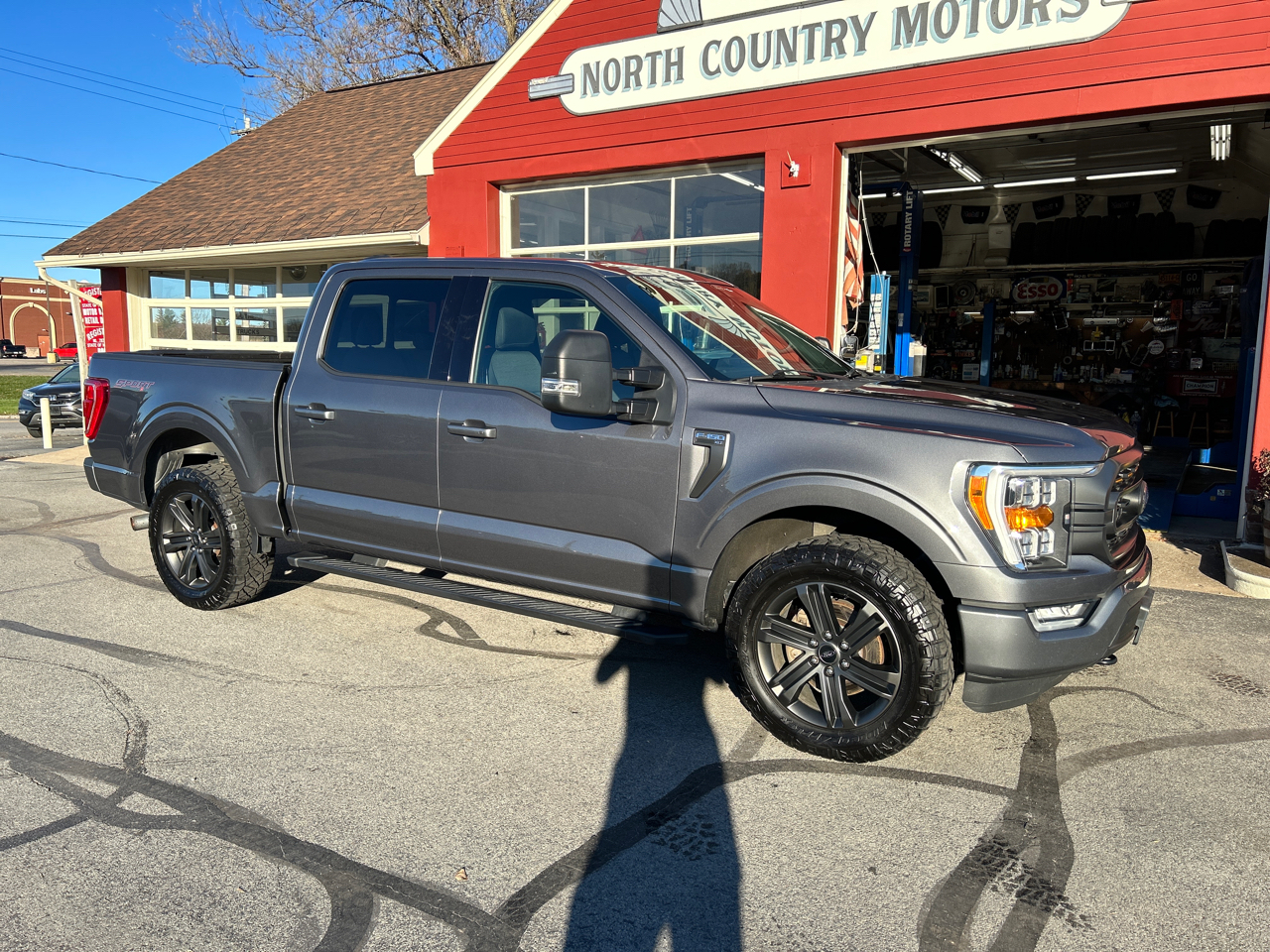 Ford F-150 4WD SuperCrew 145" XLT 2021 Ford F-150 4WD SuperCrew 145" XLT 2021