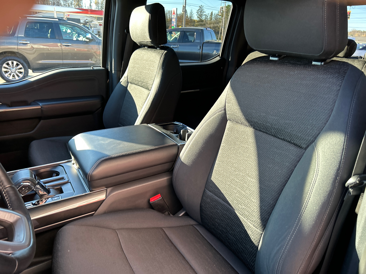 Ford F-150 4WD SuperCrew 145" XLT 2021 Ford F-150 4WD SuperCrew 145" XLT 2021