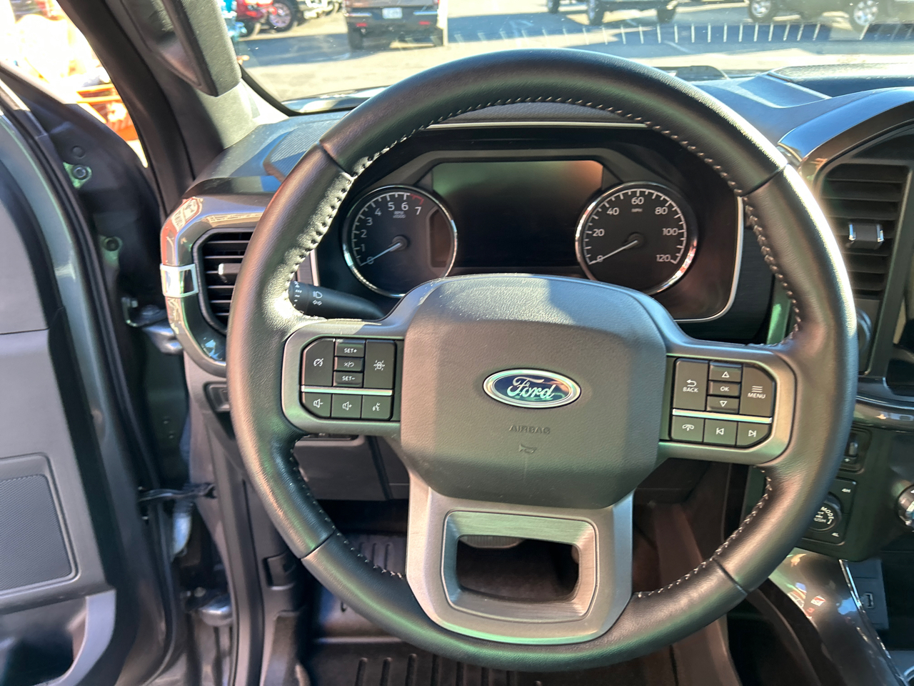 Ford F-150 4WD SuperCrew 145" XLT 2021 Ford F-150 4WD SuperCrew 145" XLT 2021