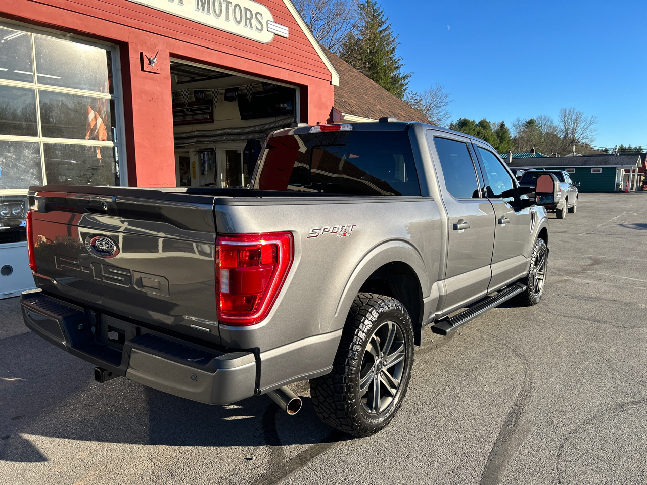 Ford F-150 4WD SuperCrew 145" XLT 2021 Ford F-150 4WD SuperCrew 145" XLT 2021