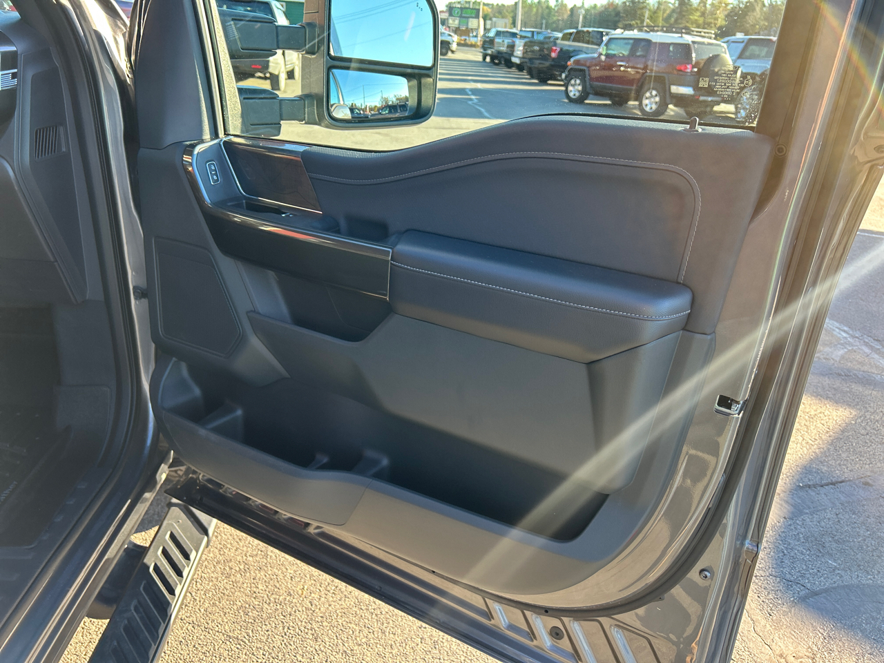 Ford F-150 4WD SuperCrew 145" XLT 2021 Ford F-150 4WD SuperCrew 145" XLT 2021