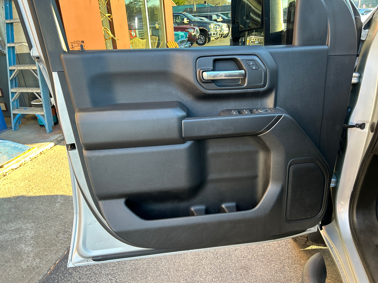 Chevrolet Silverado 2500HD 4WD Double Cab 149" Custom 2021 Chevrolet Silverado 2500HD 4WD Double Cab 149" Custom 2021