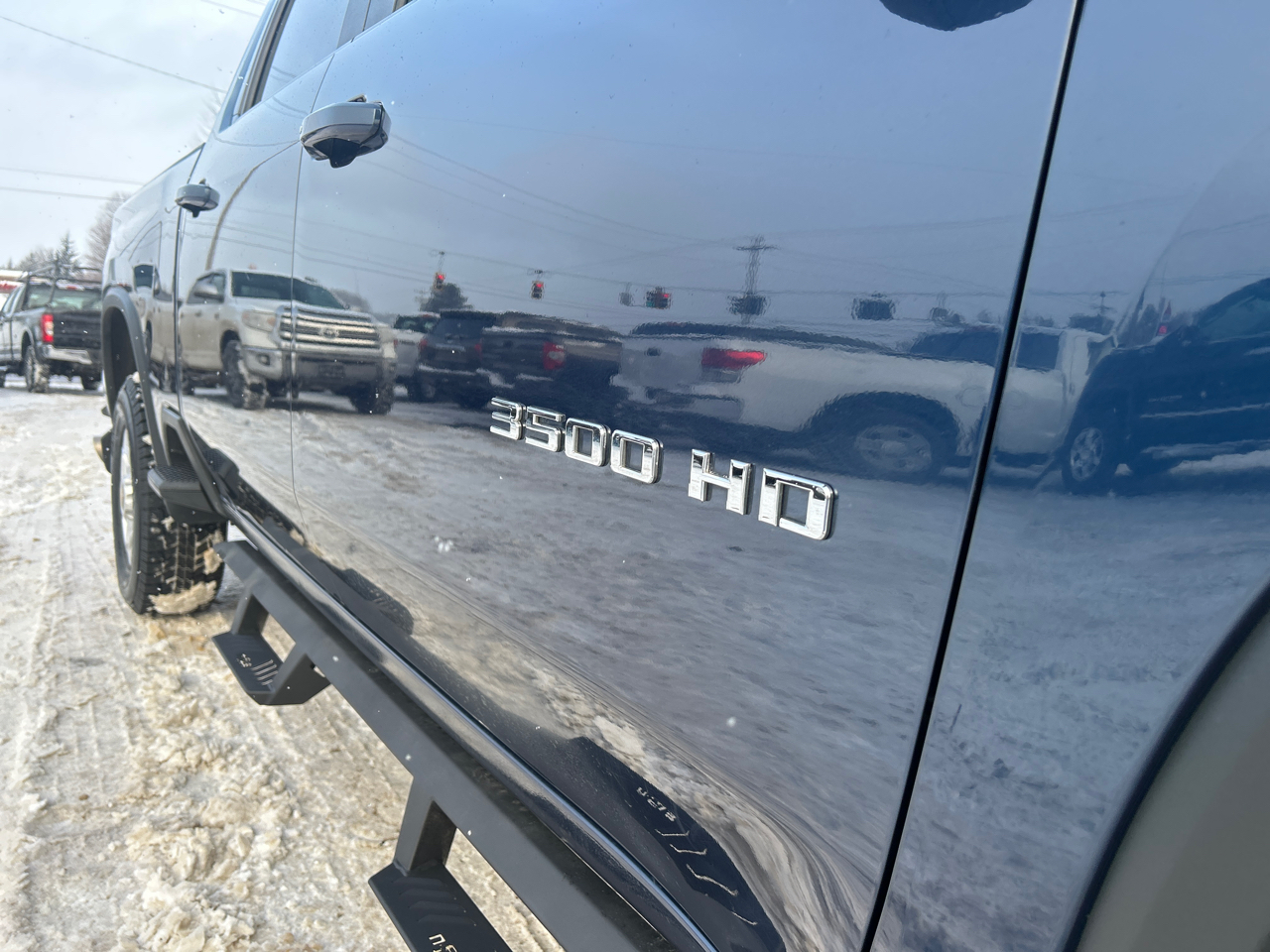 Chevrolet Silverado 3500HD 4WD Crew Cab 159" LT 2021