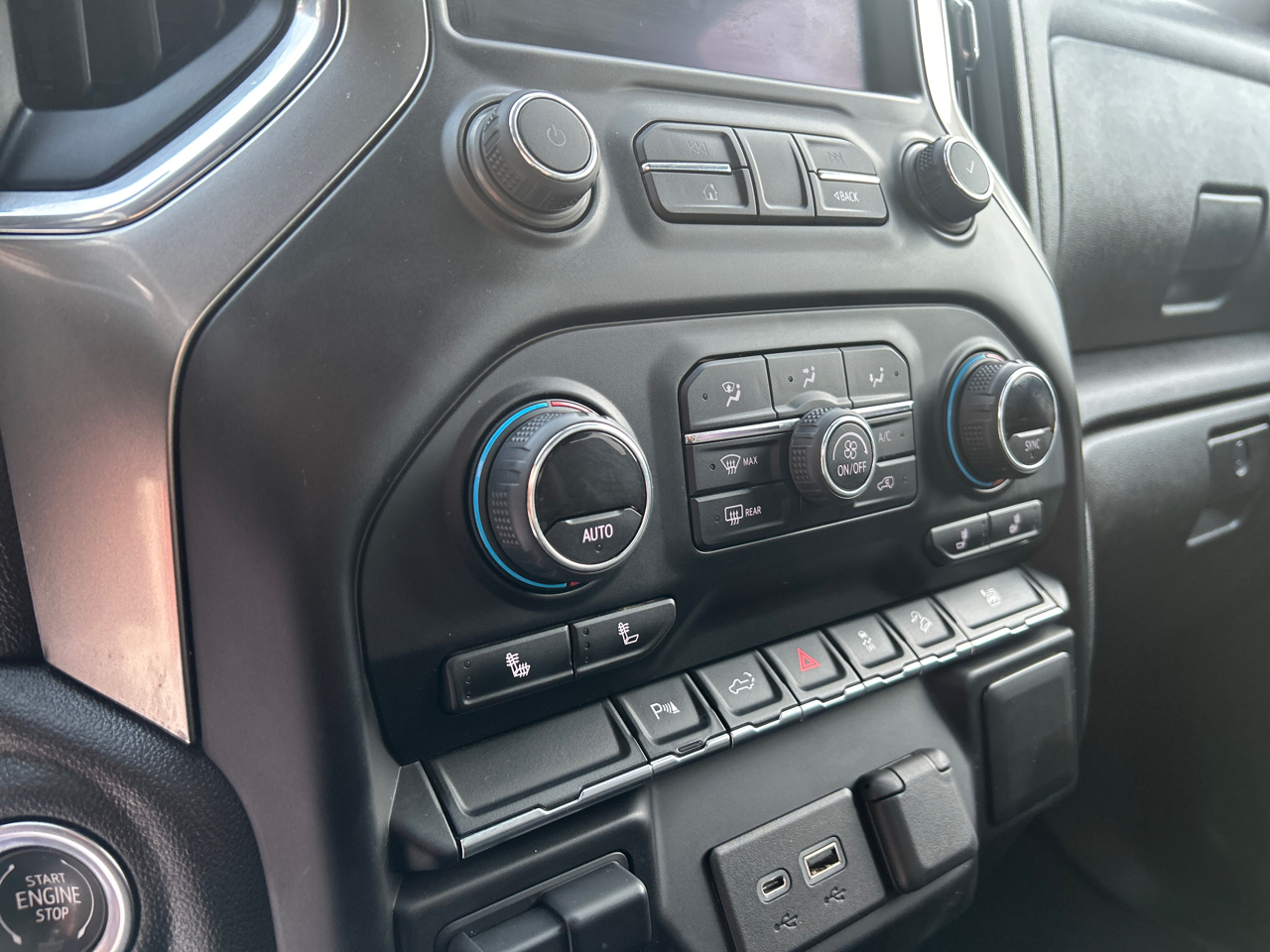 Chevrolet Silverado 3500HD 4WD Crew Cab 159" LT 2021