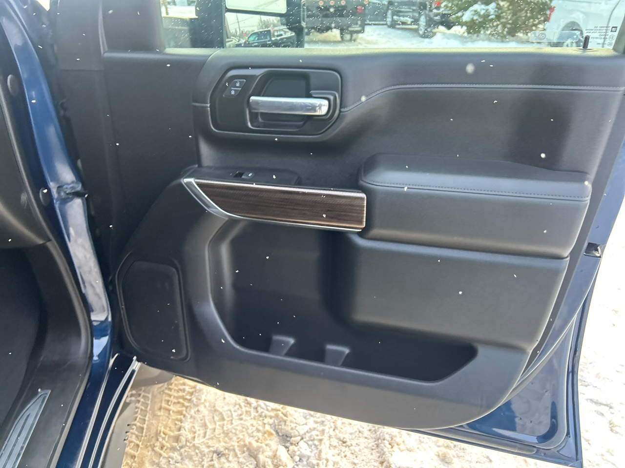 Chevrolet Silverado 3500HD 4WD Crew Cab 159" LT 2021