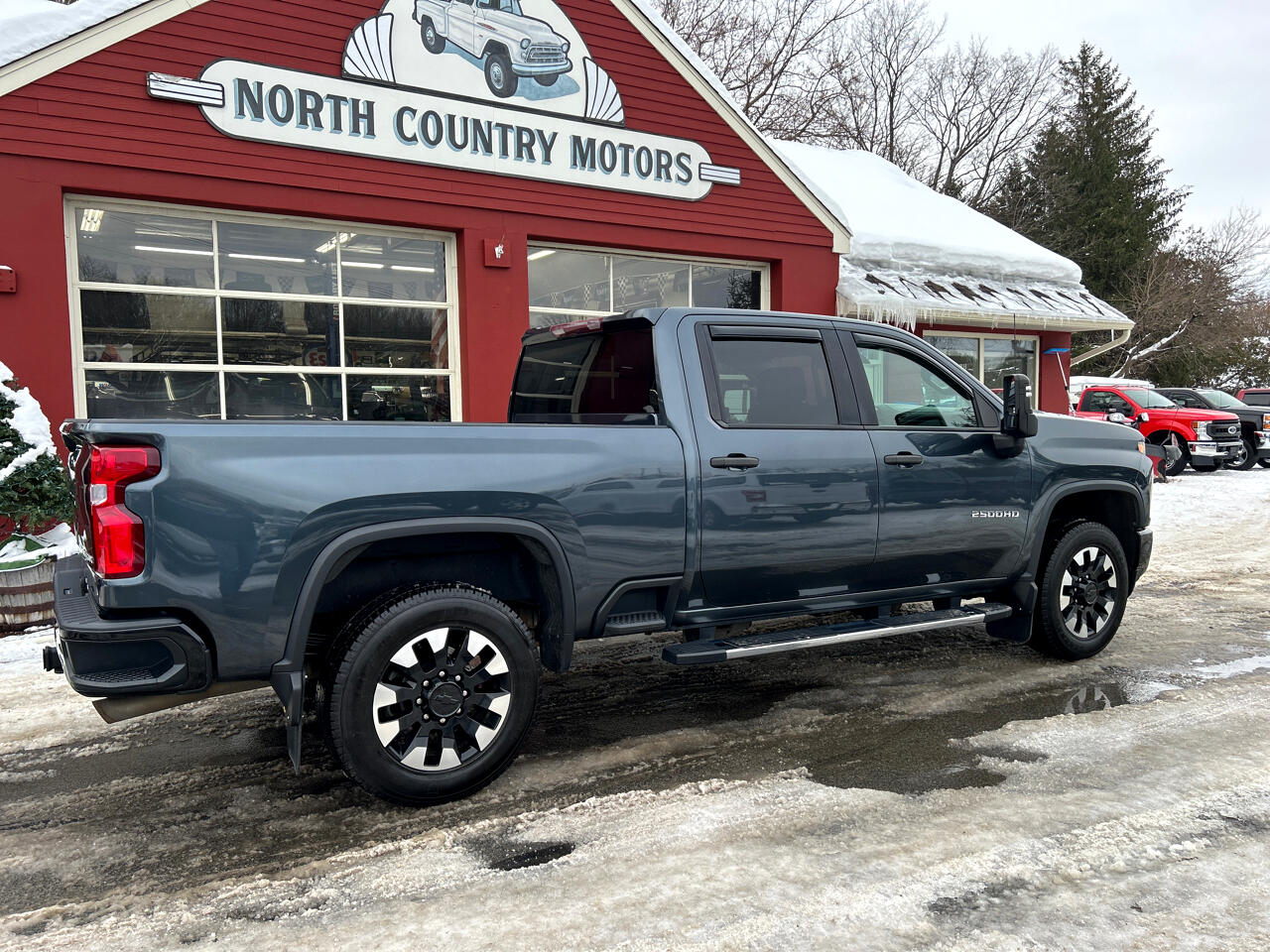 Chevrolet Silverado 2500HD 4WD Crew Cab 159" Custom 2020