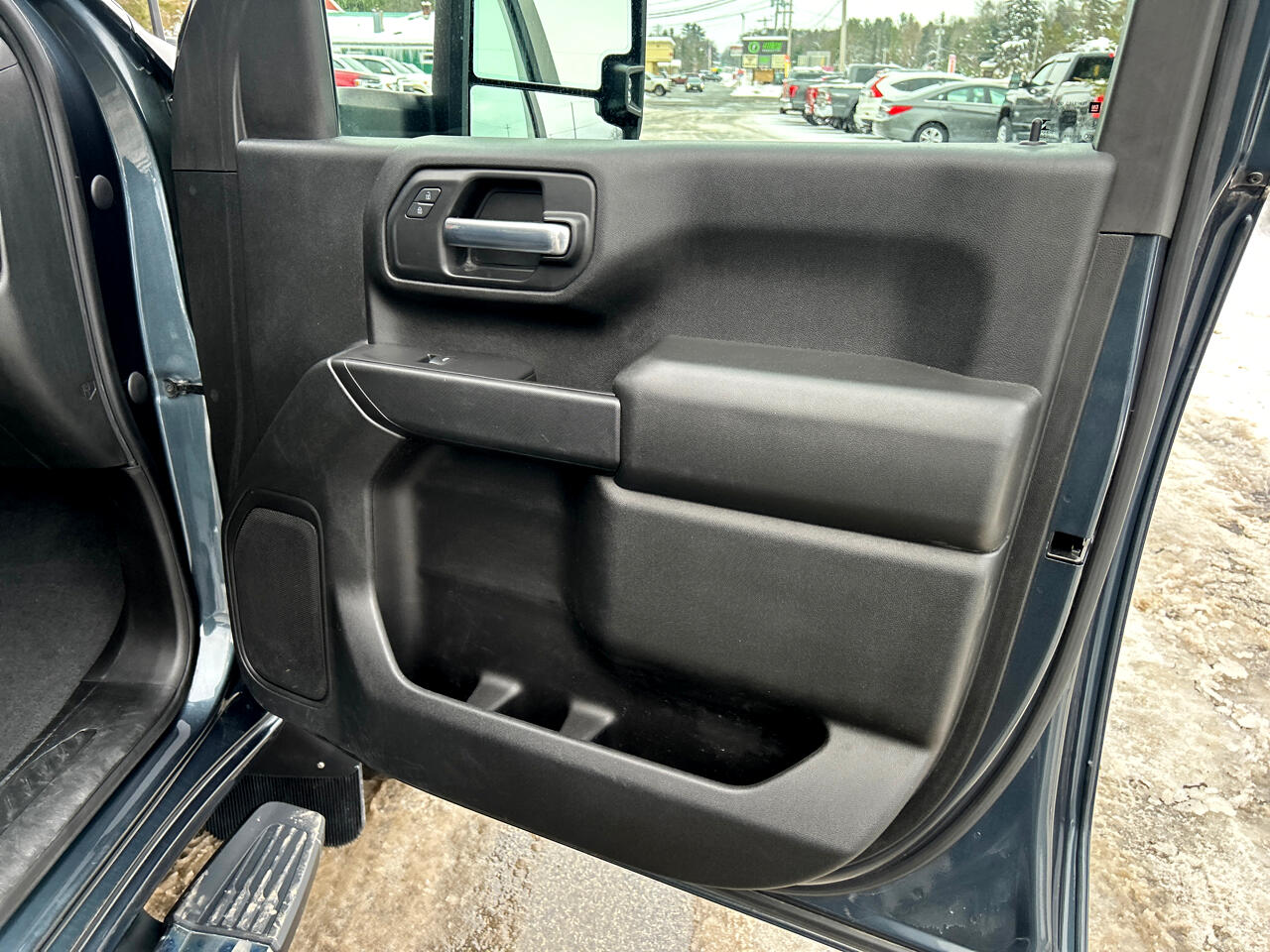 Chevrolet Silverado 2500HD 4WD Crew Cab 159" Custom 2020