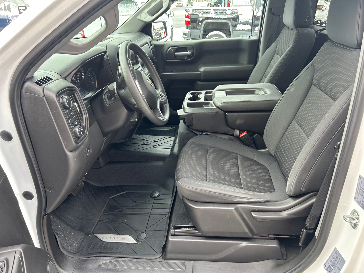 Chevrolet Silverado 1500 4WD Reg Cab 140" Work Truck 2021