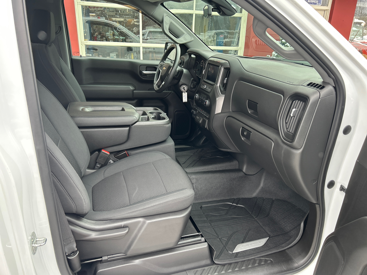 Chevrolet Silverado 1500 4WD Reg Cab 140" Work Truck 2021