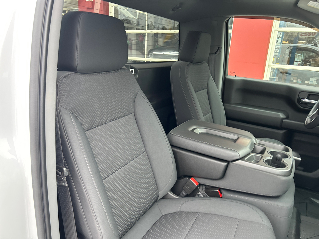 Chevrolet Silverado 1500 4WD Reg Cab 140" Work Truck 2021