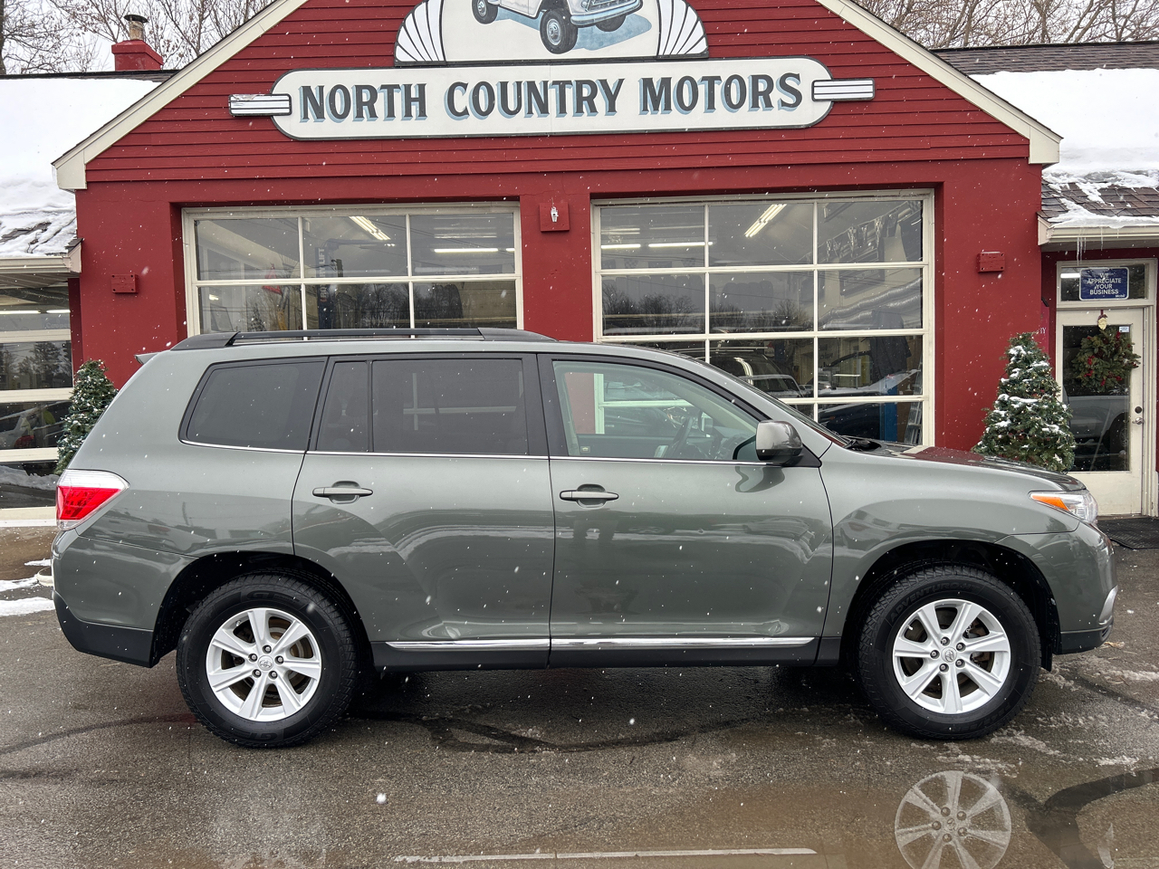 2013 Toyota Highlander 4WD 4dr V6 (Natl)