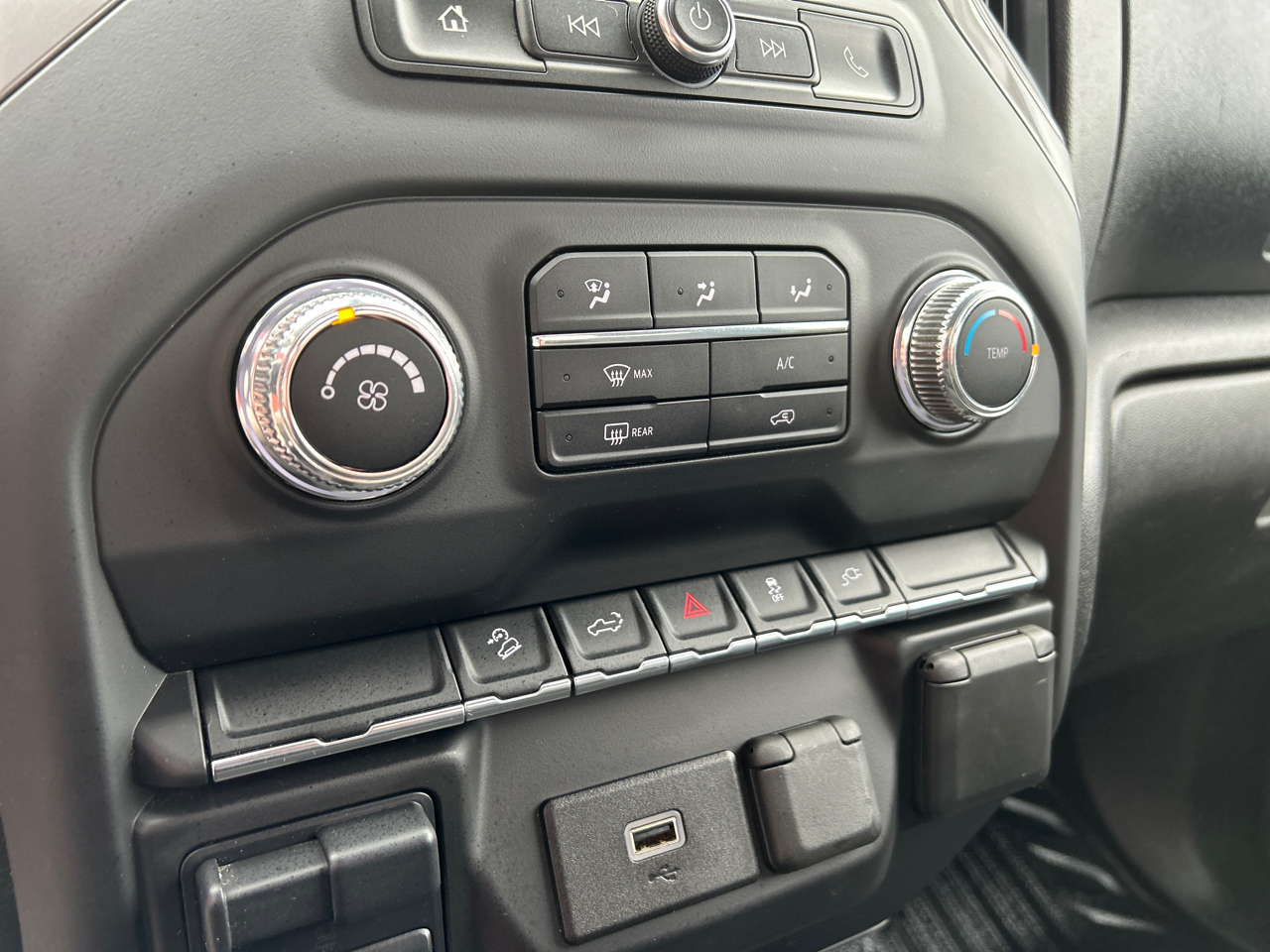 GMC Sierra 3500HD 4WD Reg Cab 142" 2020