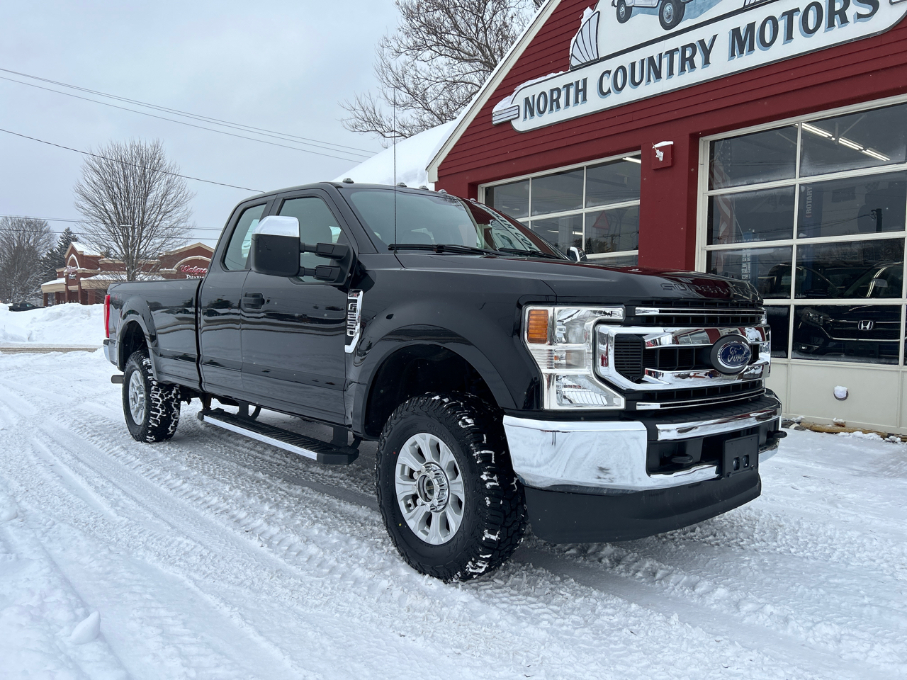 Ford Super Duty F-250 SRW 4WD Crew Cab 172" XLT 2021