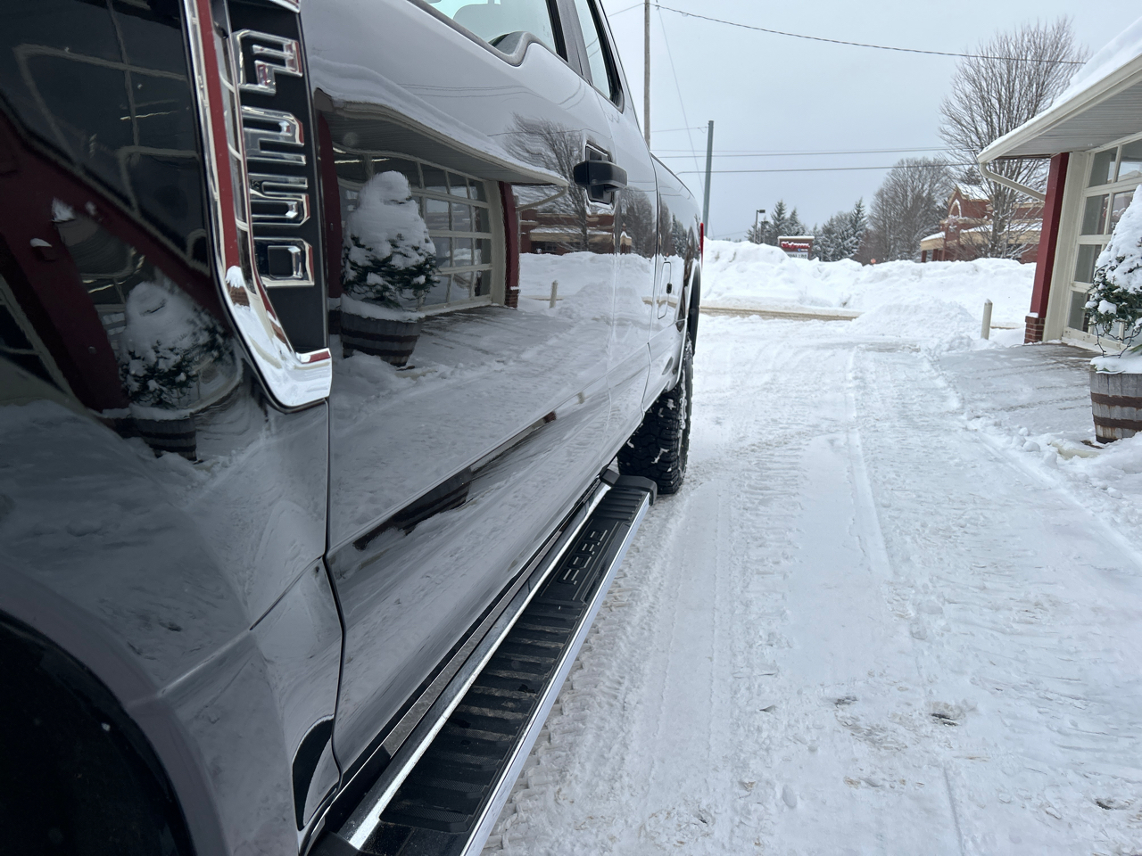 Ford Super Duty F-250 SRW 4WD Crew Cab 172" XLT 2021