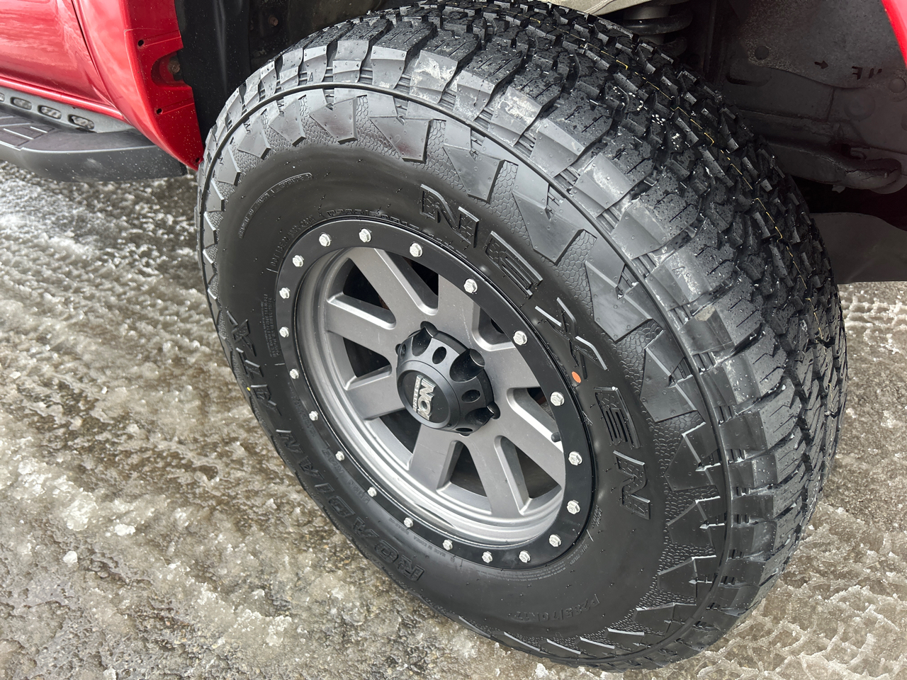 Toyota Tacoma 4WD Access V6 MT (Natl) 2011