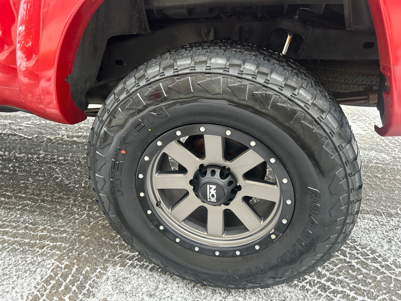 Toyota Tacoma 4WD Access V6 MT (Natl) 2011