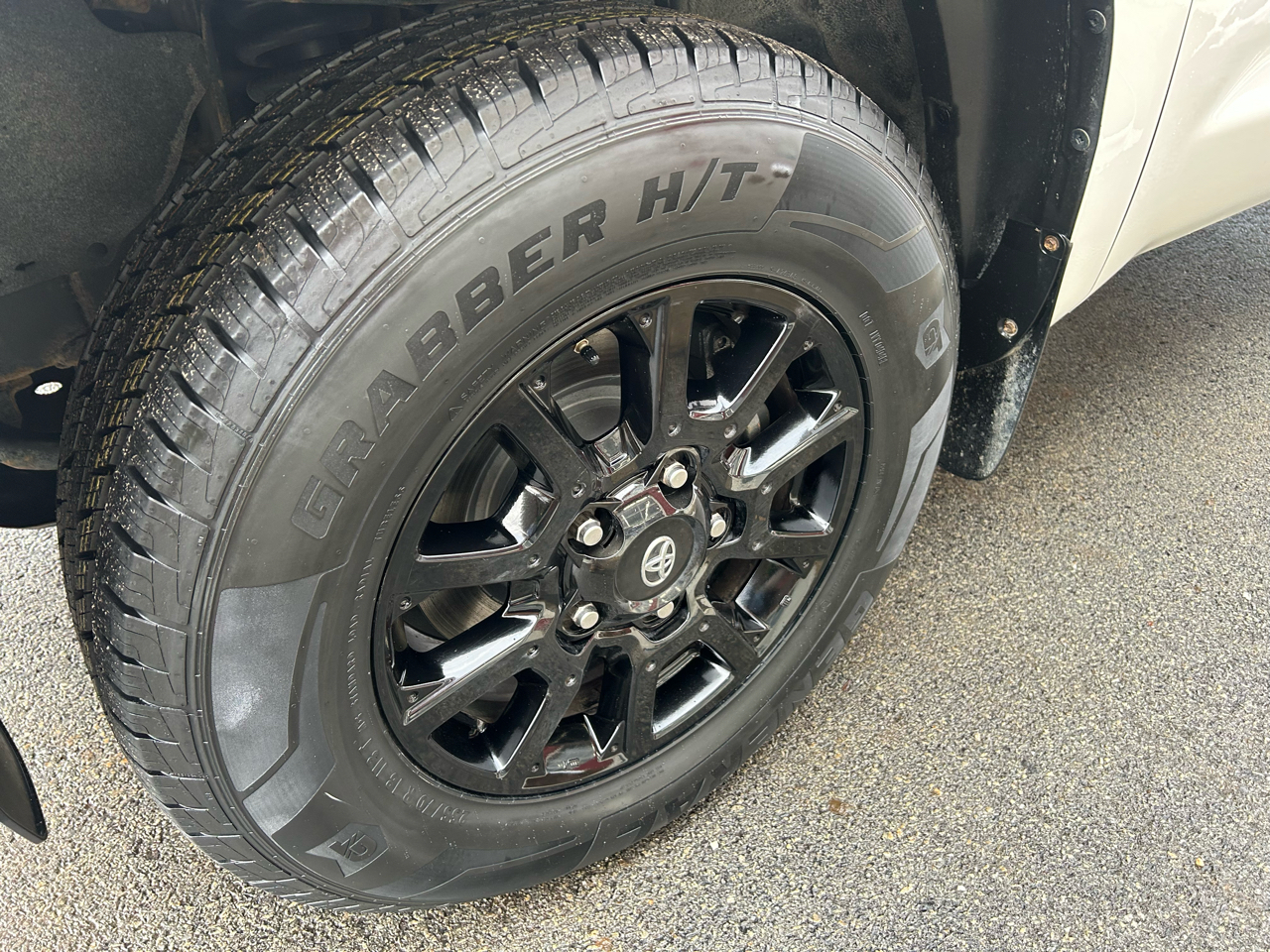 Toyota Tundra 4WD SR5 Double Cab 6.5' Bed 5.7L (Natl) 2019