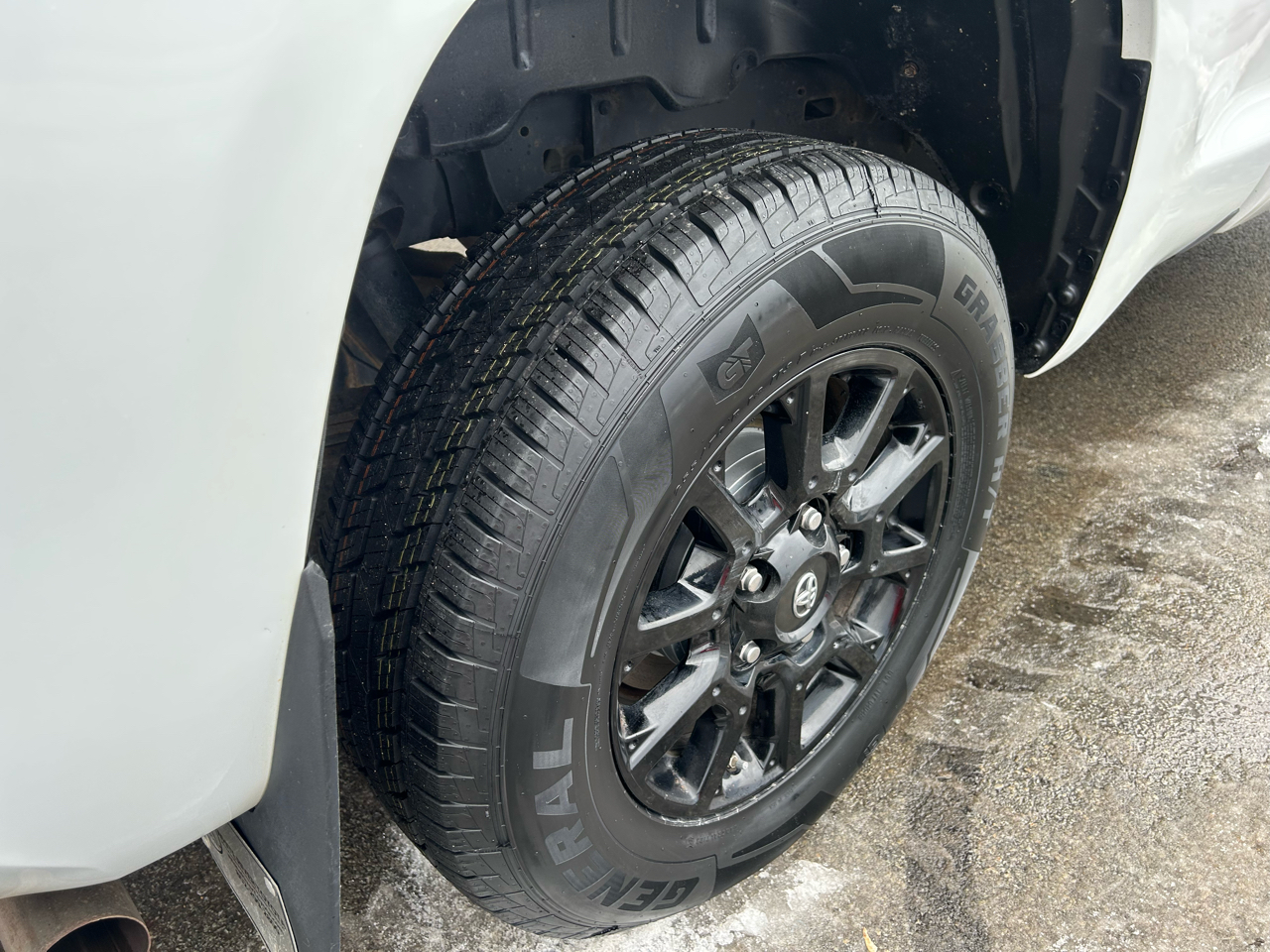 Toyota Tundra 4WD SR5 Double Cab 6.5' Bed 5.7L (Natl) 2019