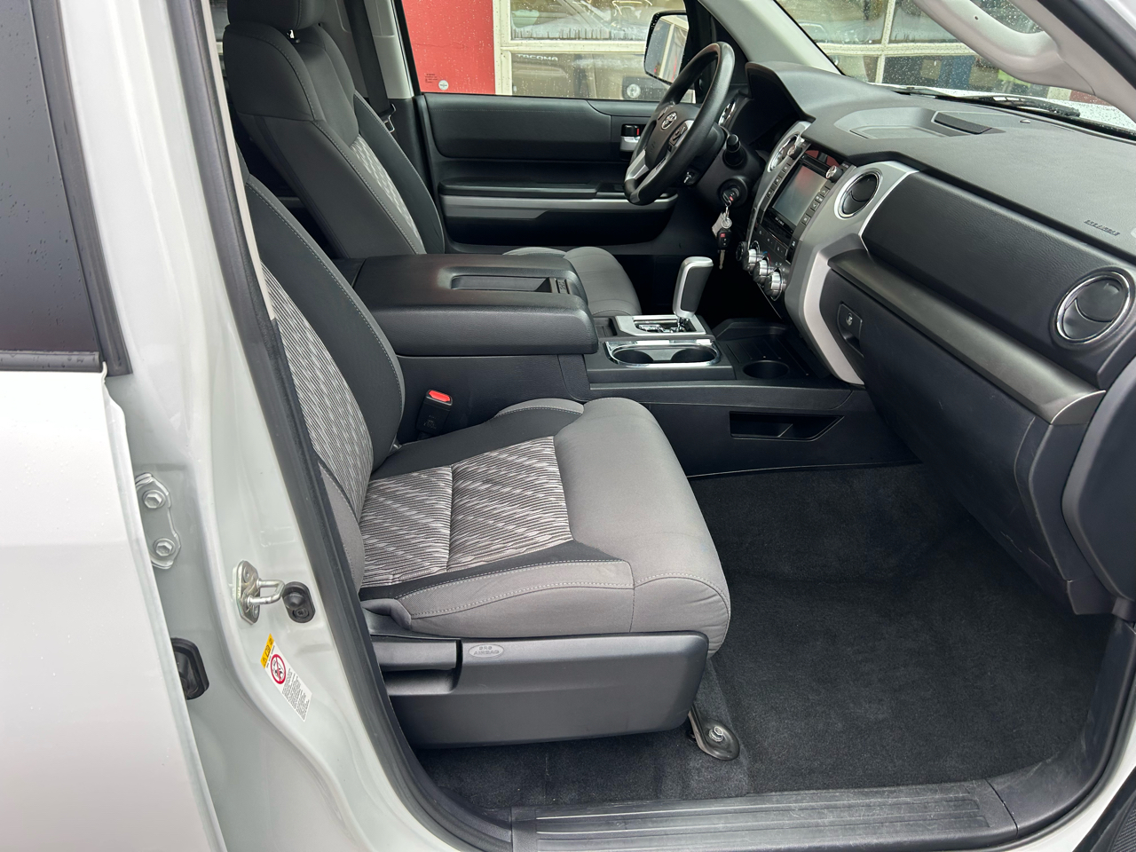 Toyota Tundra 4WD SR5 Double Cab 6.5' Bed 5.7L (Natl) 2019