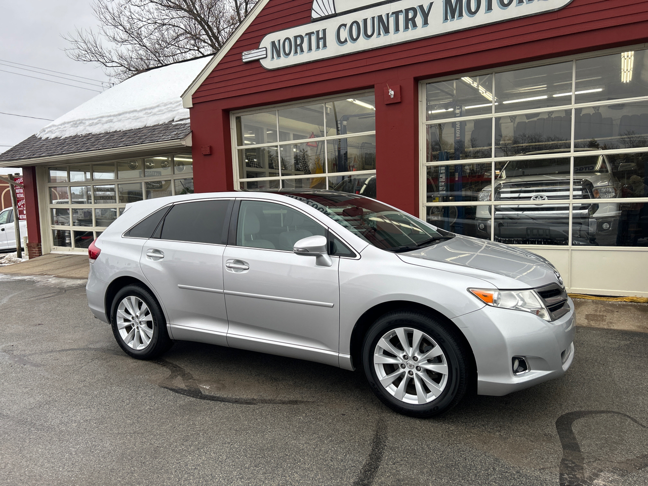 Toyota Venza 4dr Wgn I4 AWD XLE (Natl) 2014