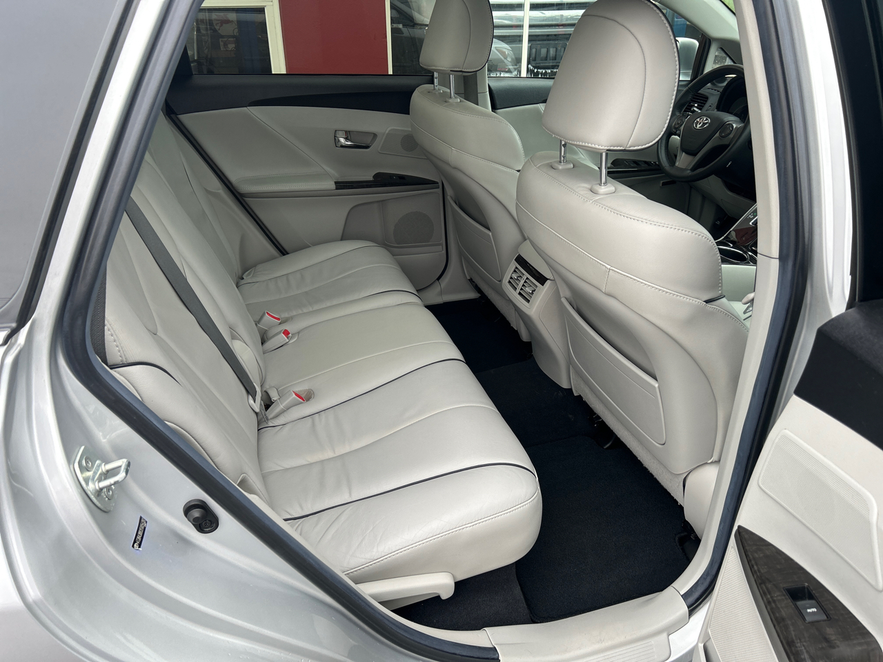 Toyota Venza 4dr Wgn I4 AWD XLE (Natl) 2014