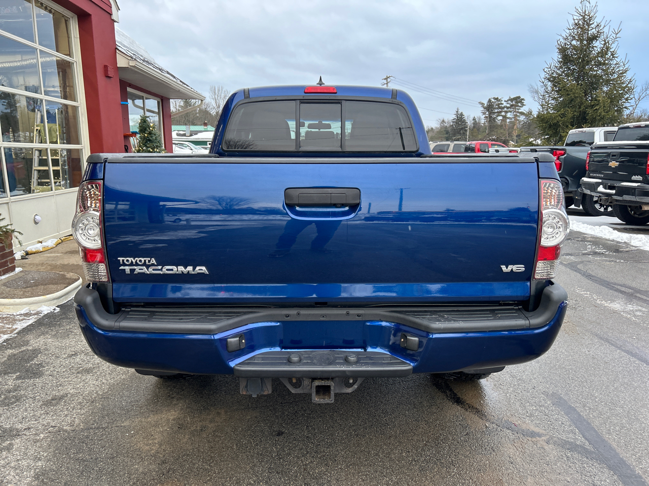 Toyota Tacoma 4WD Double Cab LB V6 AT (Natl) 2014
