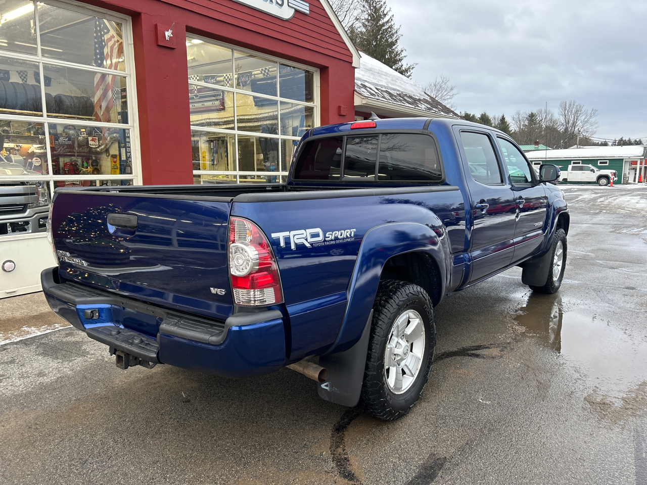 Toyota Tacoma 4WD Double Cab LB V6 AT (Natl) 2014