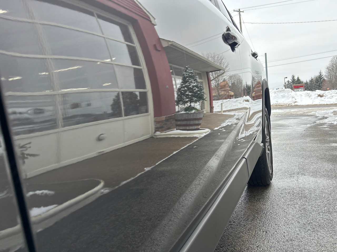 Toyota RAV4 XLE AWD (Natl) 2024