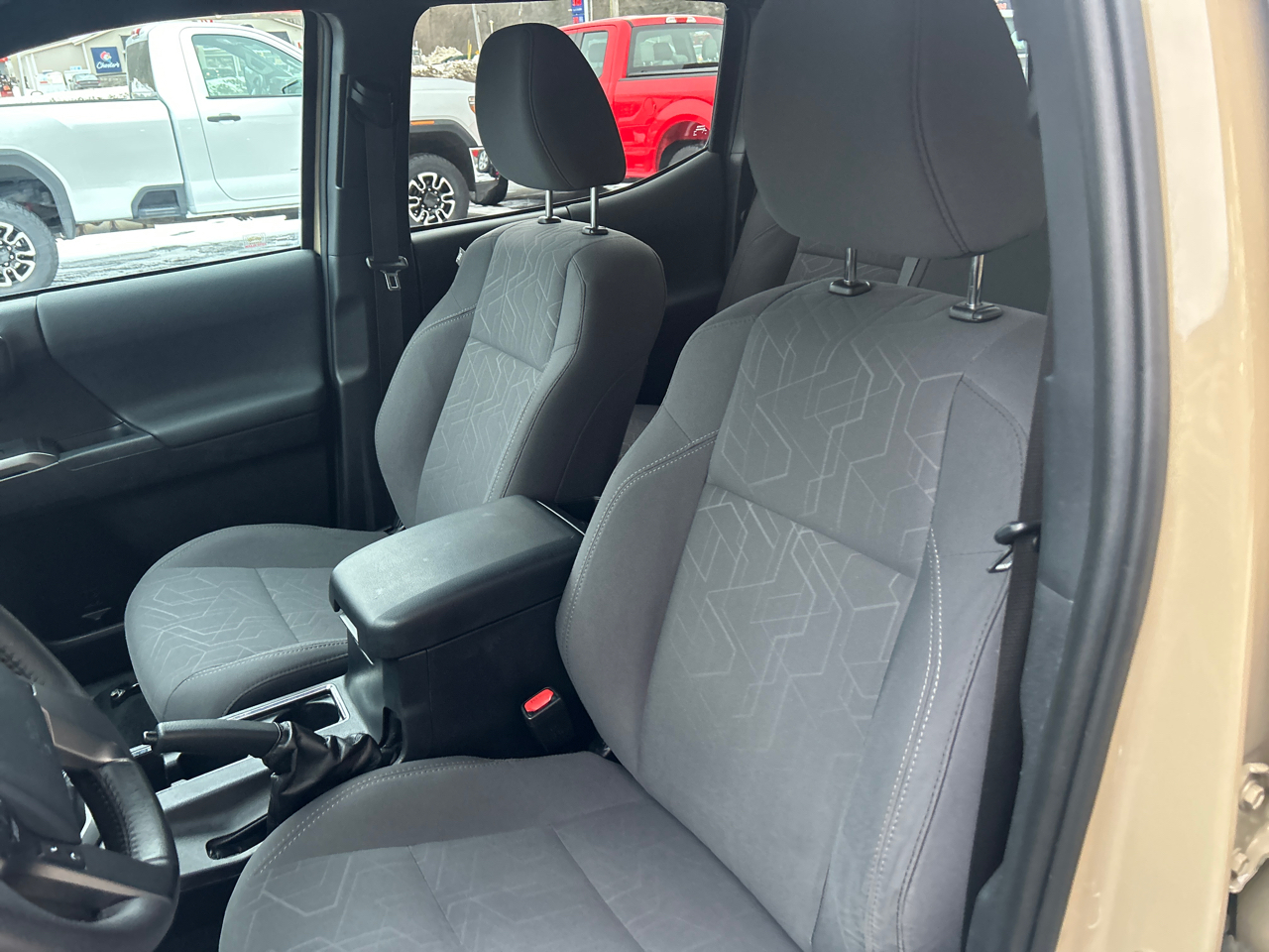Toyota Tacoma 4WD TRD Sport Double Cab 5' Bed MT (Natl) 2019