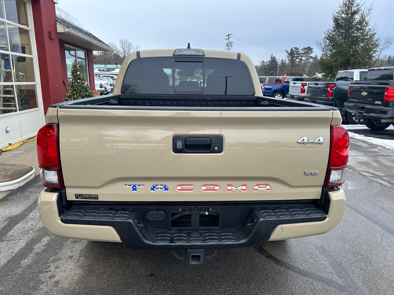 Toyota Tacoma 4WD TRD Sport Double Cab 5' Bed MT (Natl) 2019