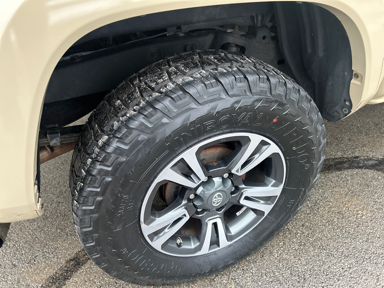 Toyota Tacoma 4WD TRD Sport Double Cab 5' Bed MT (Natl) 2019