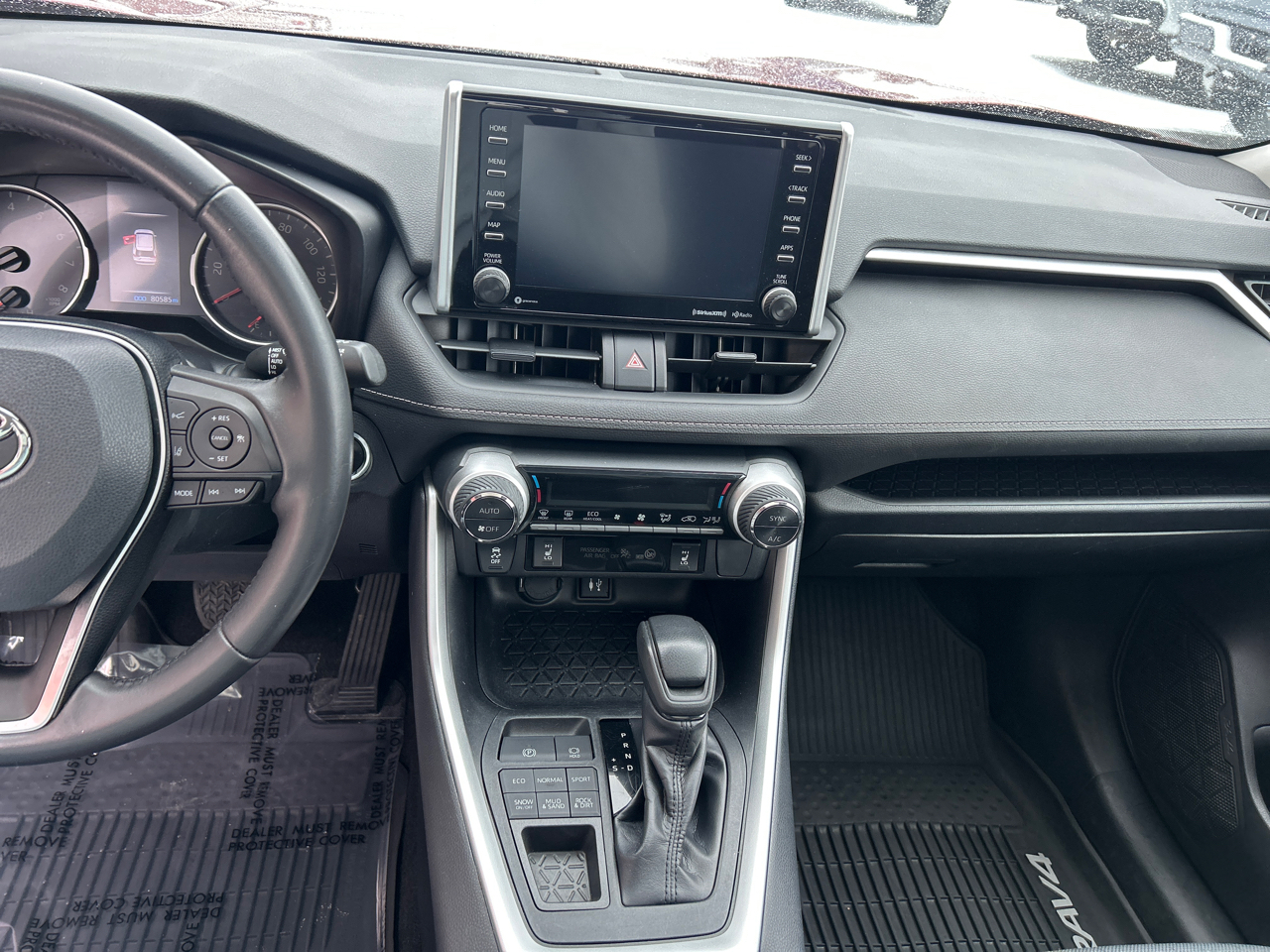 Toyota RAV4 XLE AWD (Natl) 2019