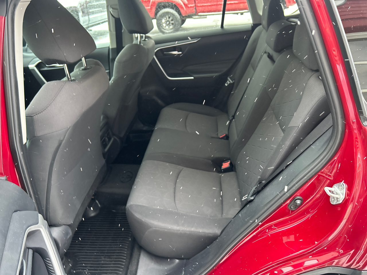 Toyota RAV4 XLE AWD (Natl) 2019